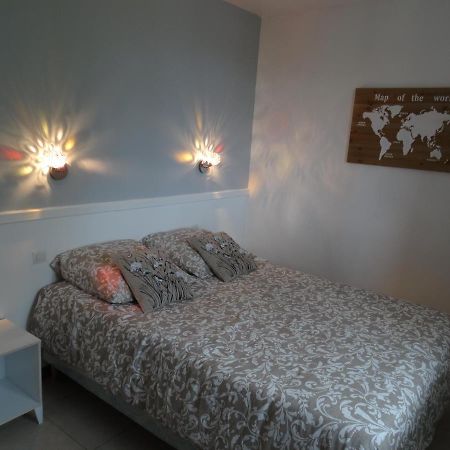 Apartament Proche Des Remparts A Awinion Zewnętrze zdjęcie