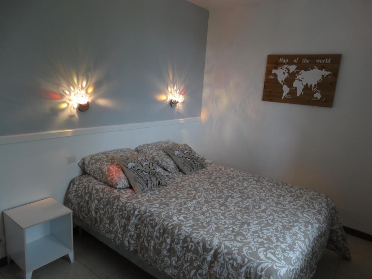 Apartament Proche Des Remparts A Awinion Zewnętrze zdjęcie